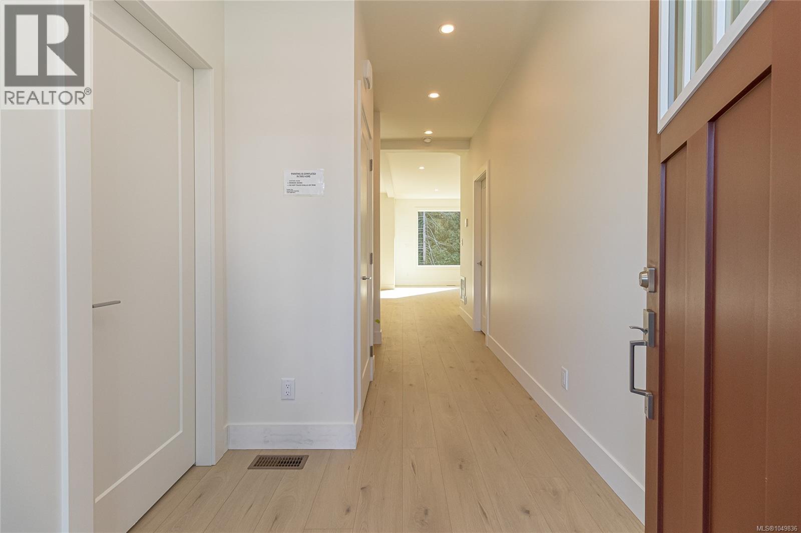 2180 Bellflower Dr - Image 4