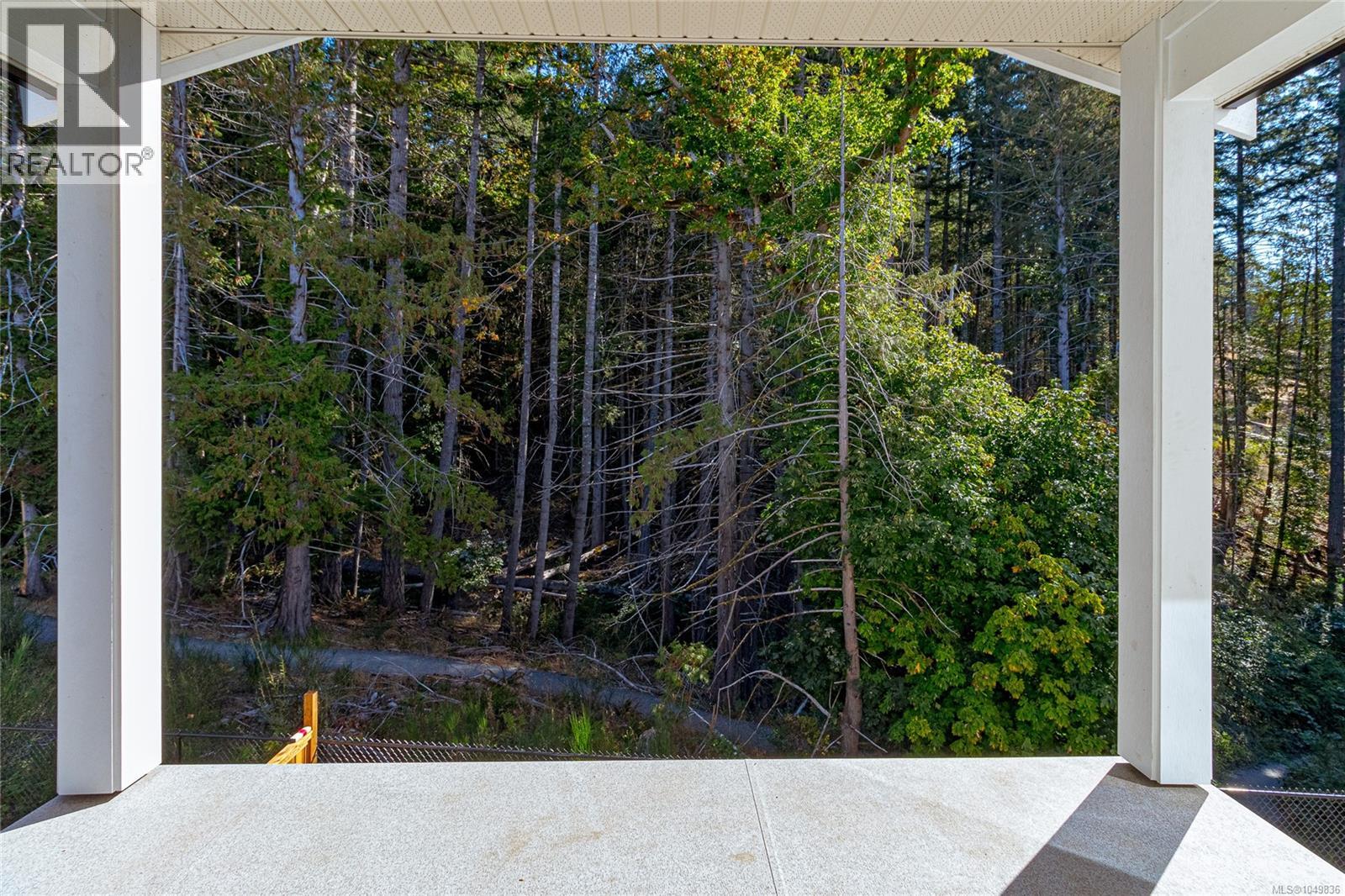 2180 Bellflower Dr - Image 41