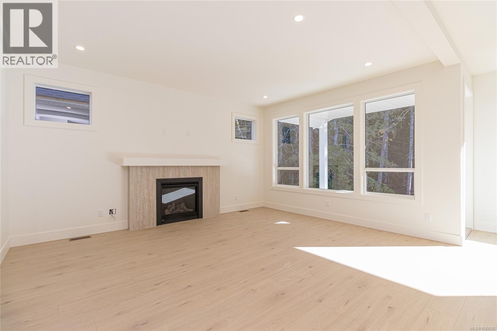 2180 Bellflower Dr - Image 7