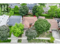 9 Bunty Lane, Toronto, ON M2K1W4 Photo 36