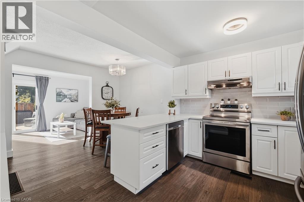 316 BLUEVALE Street N Unit# D — photo 3