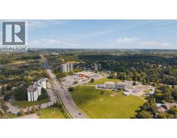 316 Bluevale Street N Unit# D, Waterloo, ON N2J4G3 Photo 36