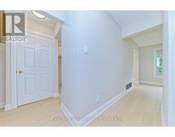 96 Mammoth Hall Trail, Toronto, ON M1B1P9 Photo 13