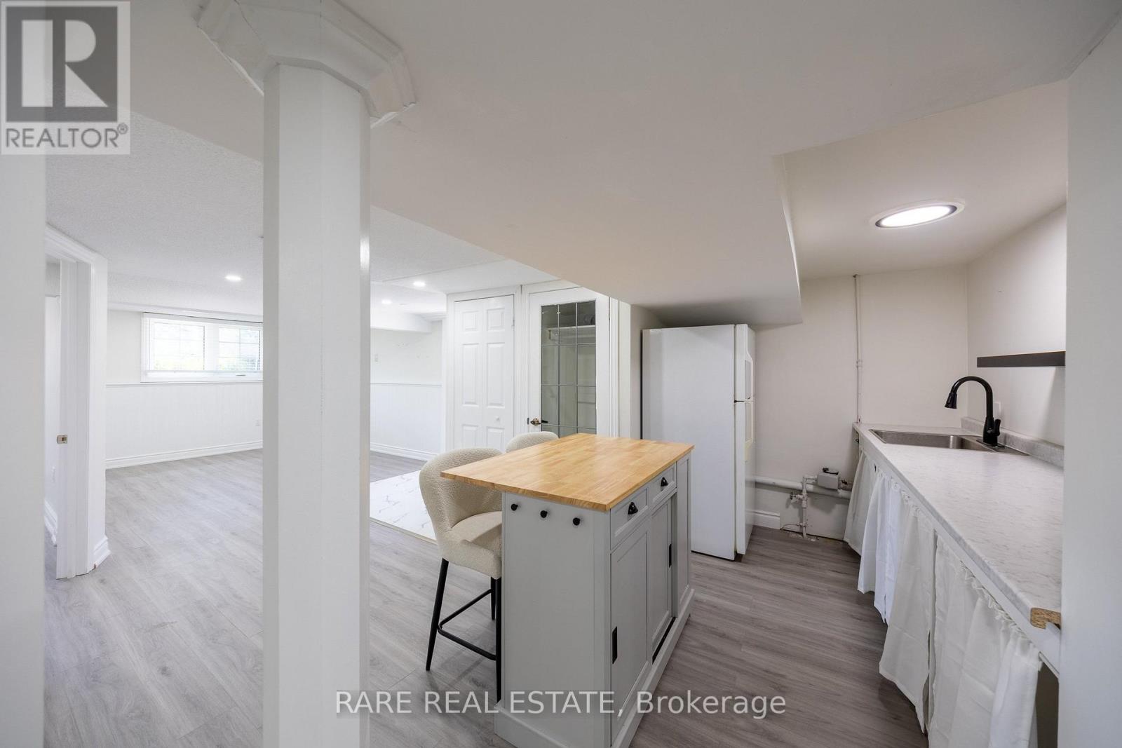 258 UNION AVENUE - 32