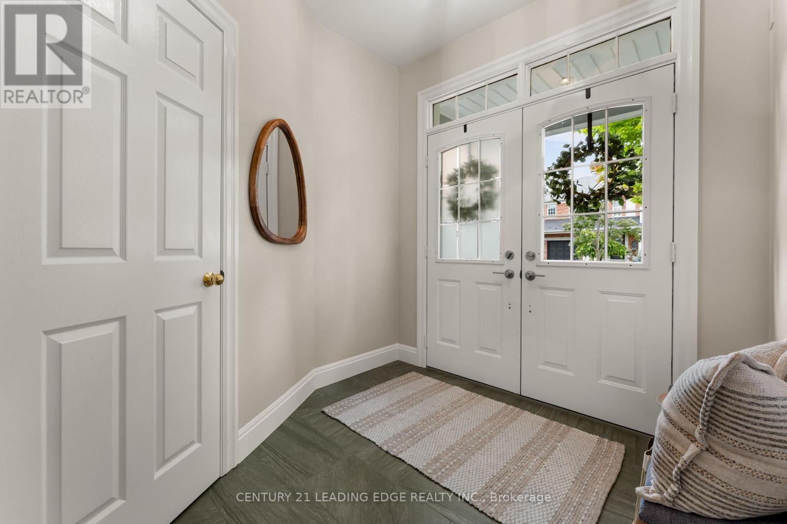 67 Hoile Drive, Ajax, ON photo 3
