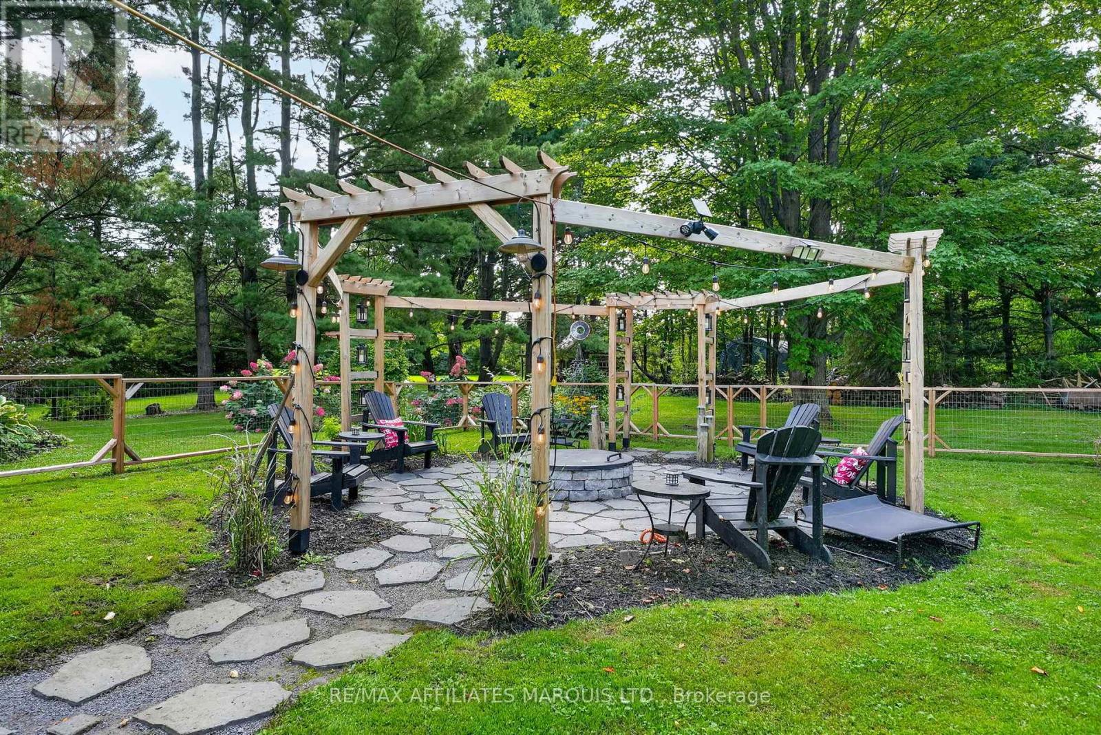 19574 Heron Road, South Glengarry, Ontario, K0C2J0, South Glengarry, Ontario — photo 3 of 5