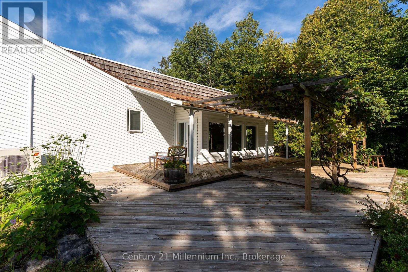 359485 BAYSHORE ROAD - Image 11