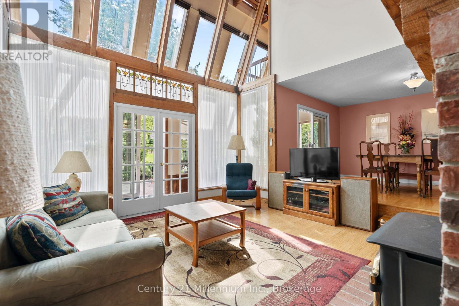 359485 BAYSHORE ROAD - Image 18