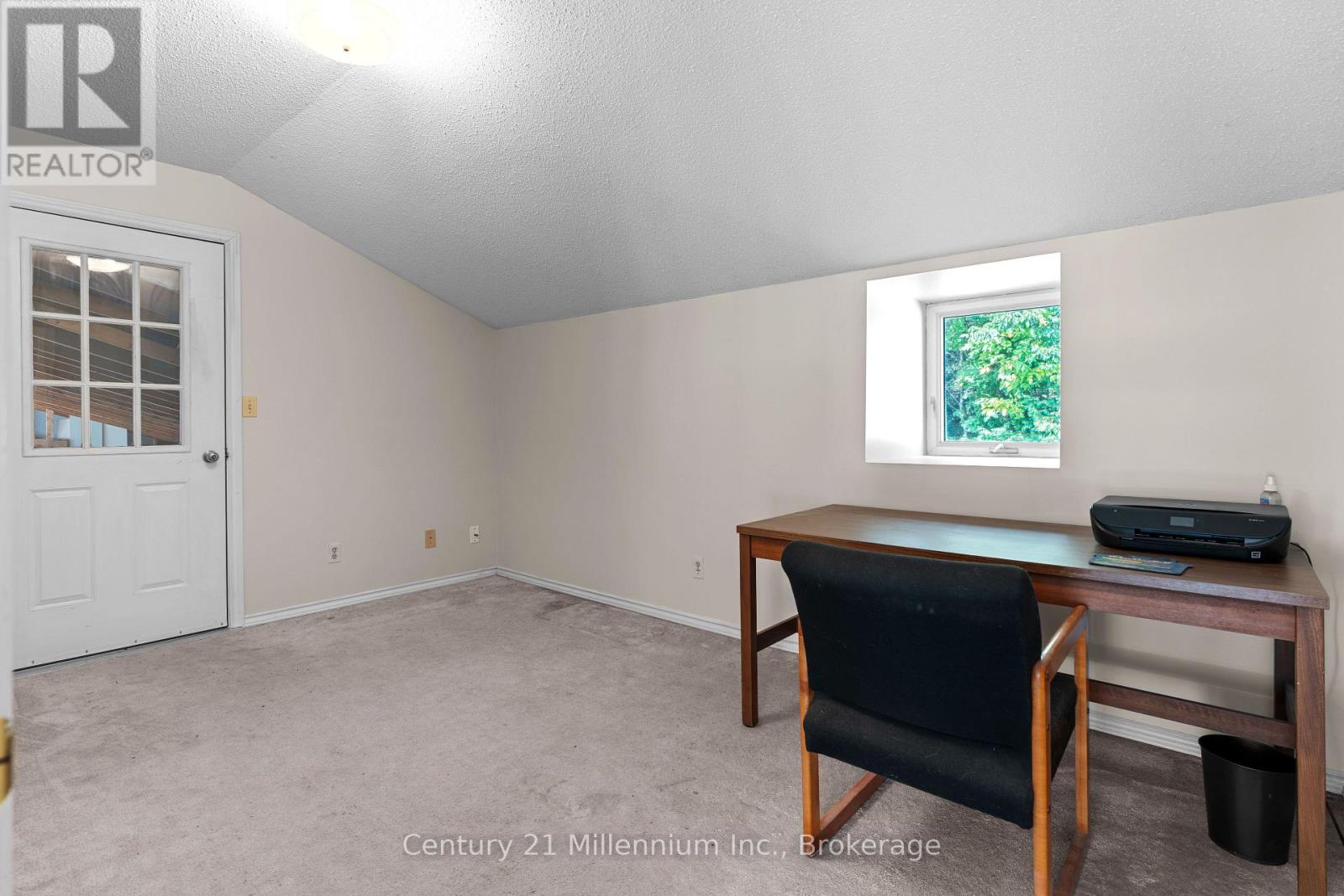 359485 BAYSHORE ROAD - Image 45