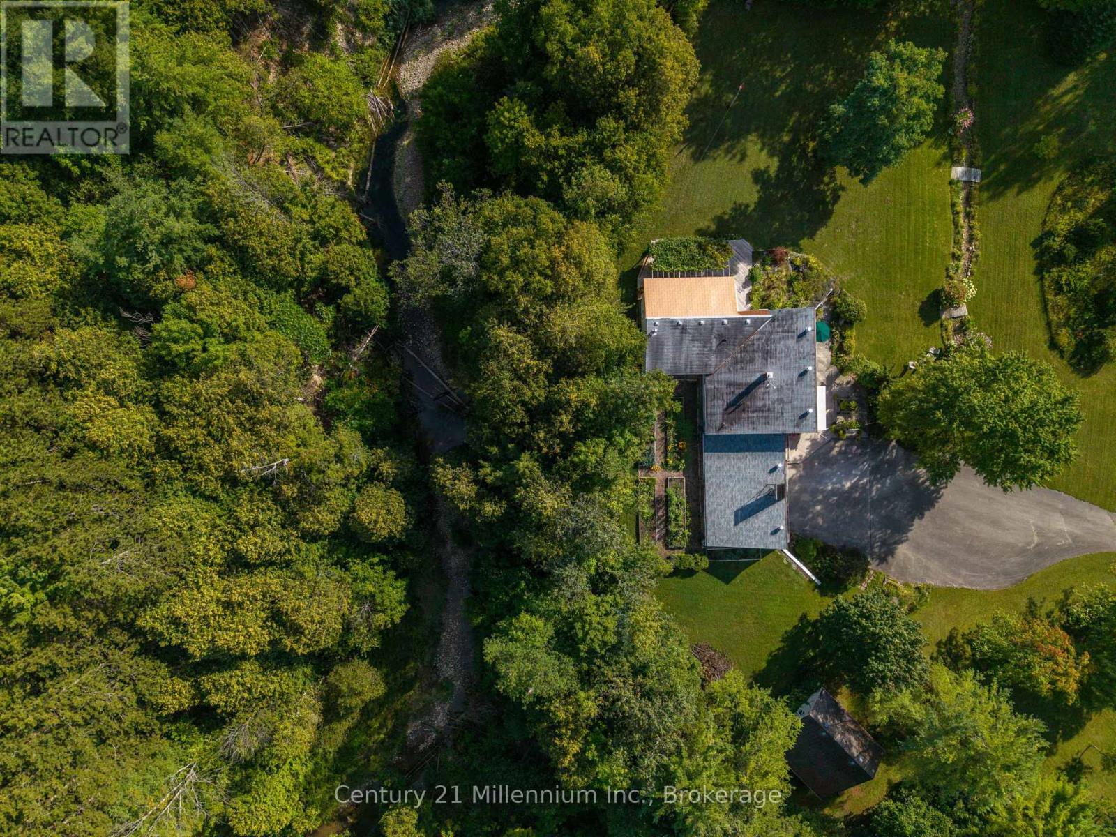 359485 BAYSHORE ROAD - Image 9
