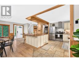 Sunroom - 1020 East Walker Lake Drive, Lake Of Bays, ON P1H2J6 Photo 12