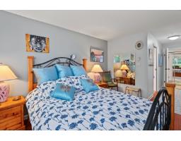 109 1588 Best Street, White Rock, BC V4B4G1 Photo 14