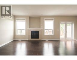 4pc Bathroom - 356 Dixon Road, Fort Mcmurray, AB T9K2X6 Photo 6