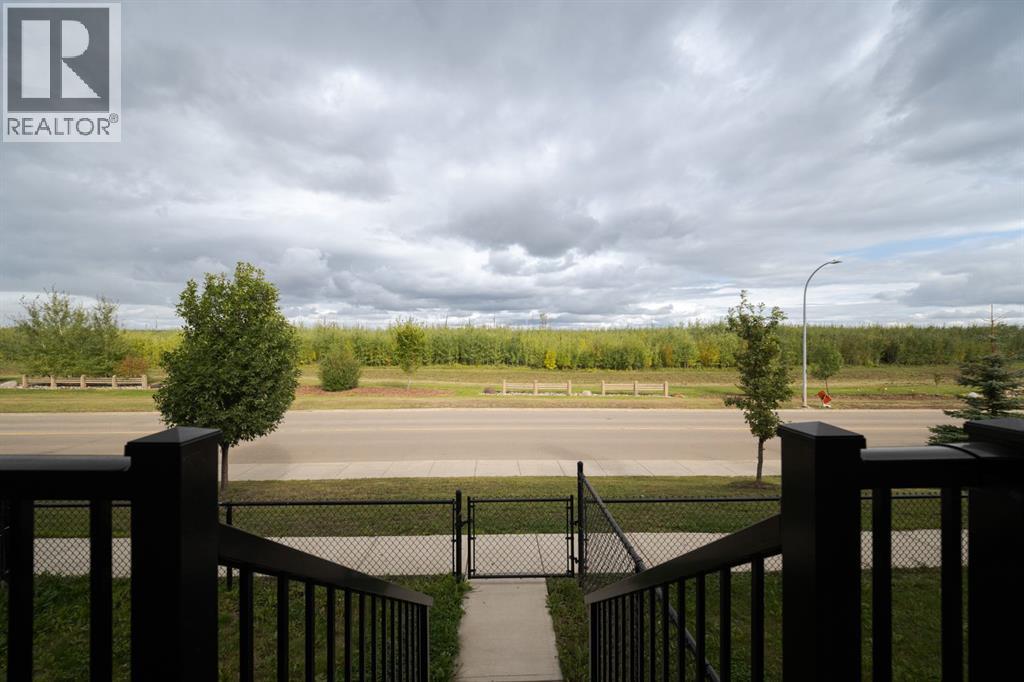 #181 401 Athabasca - 2
