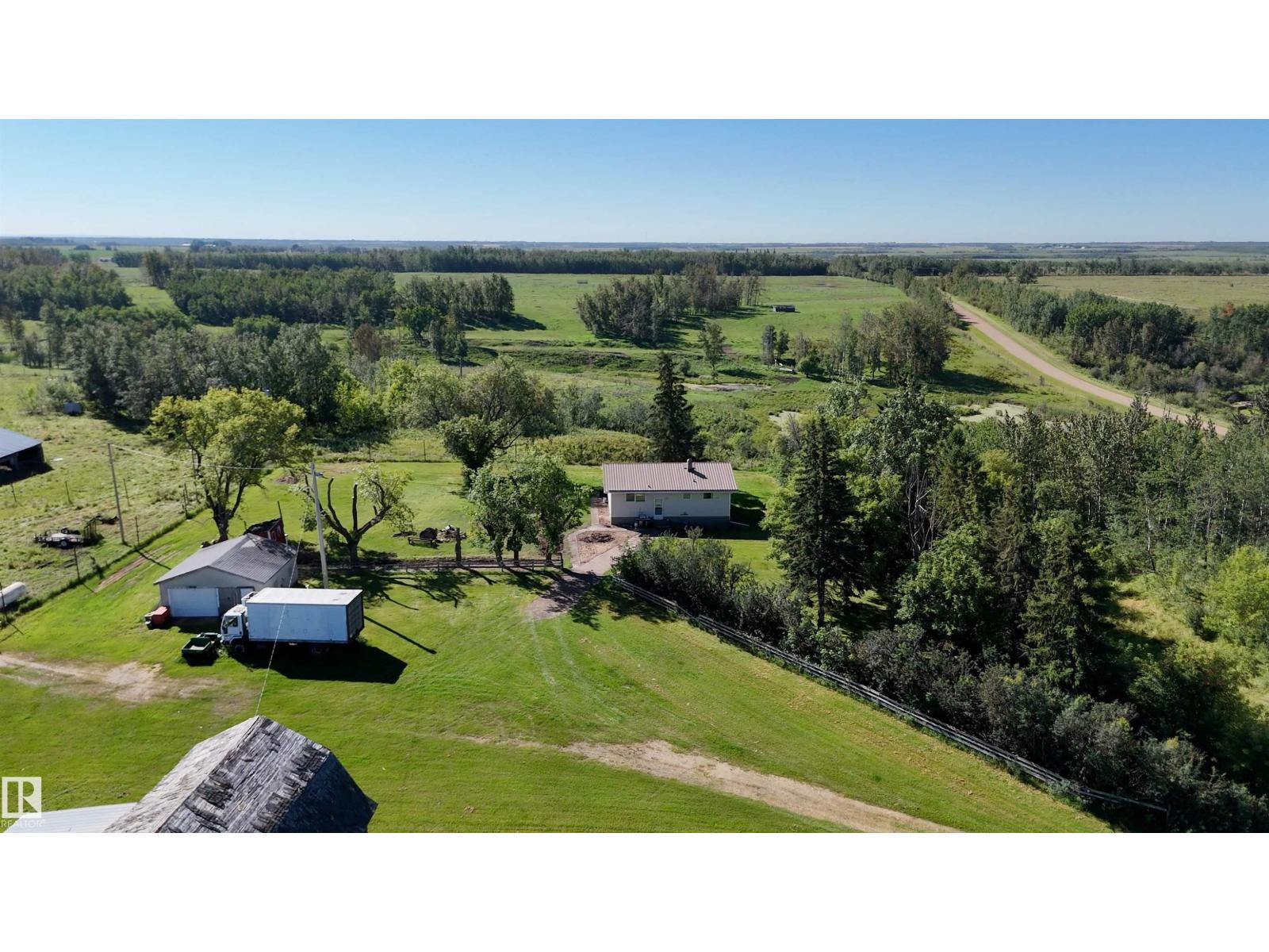 58231 Rge Rd 222 - 1