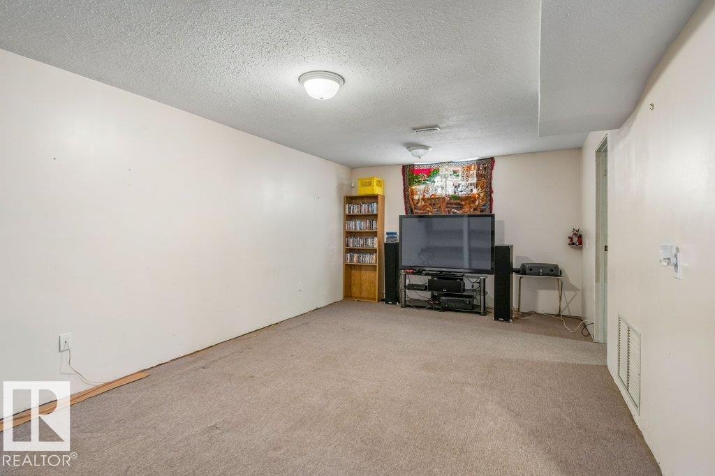 58231 Rge Rd 222 - 22