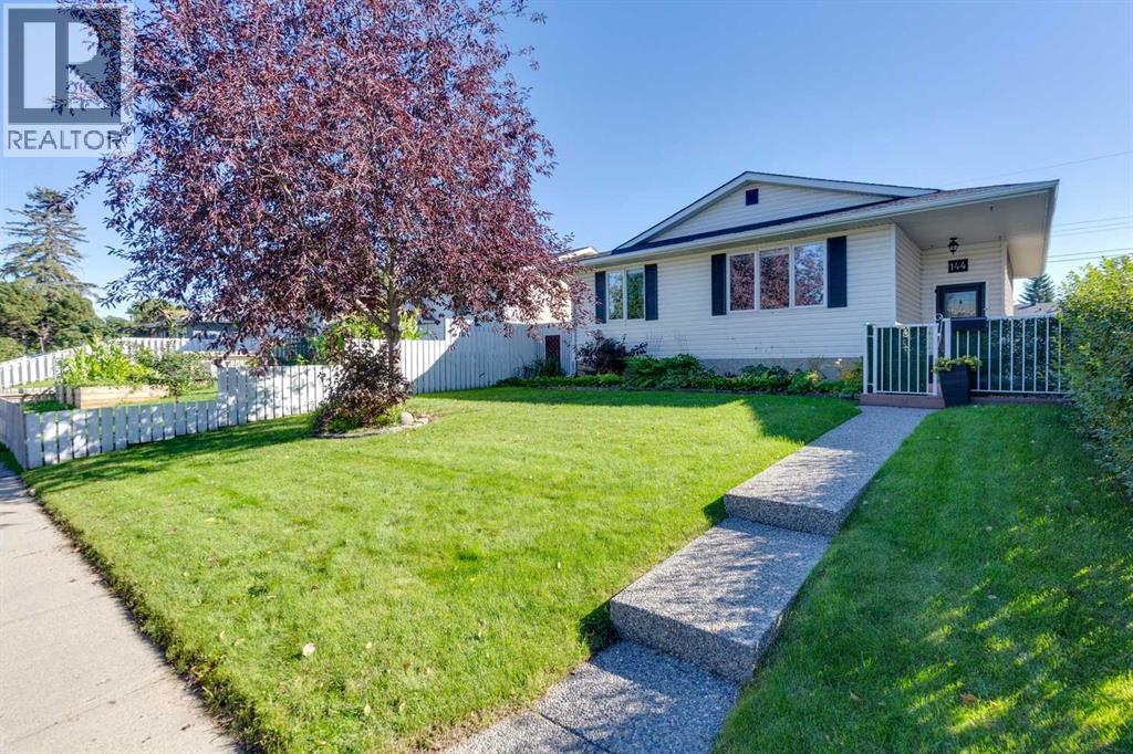 144 Dovercliffe Way SE, Calgary, Alberta, T2B1W7
