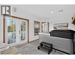 6pc Bathroom - 11 Windmill Way, Rural Rocky View County, AB T3Z1H5 Photo 18