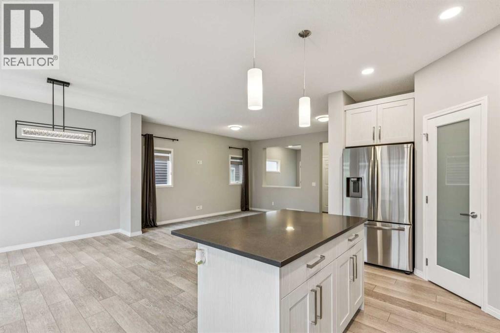 1020 Chinook Gate Heath SW - 19