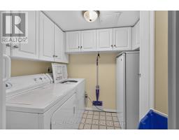 1210 - 50 Baif Boulevard, Richmond Hill, ON L4C5L1 Photo 13