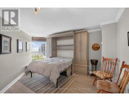 Laundry room - 1210 - 50 Baif Boulevard, Richmond Hill, ON L4C5L1 Photo 9