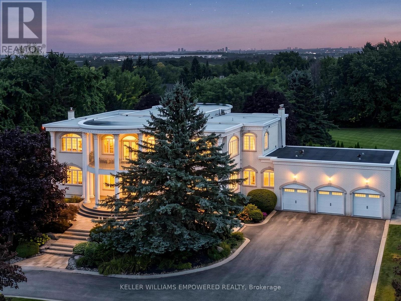 Listing photo of 7 DEER RUN COURT