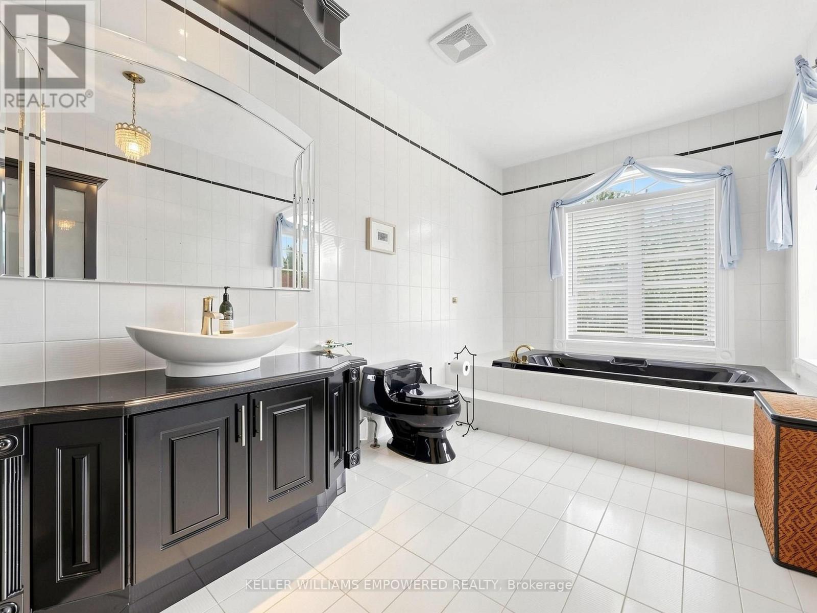 7 DEER RUN COURT - Image 32