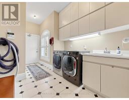 7 Deer Run Court, Richmond Hill, ON L4E3M1 Photo 19