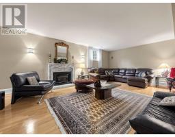 7 Deer Run Court, Richmond Hill, ON L4E3M1 Photo 37