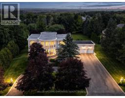 7 Deer Run Court, Richmond Hill, ON L4E3M1 Photo 42
