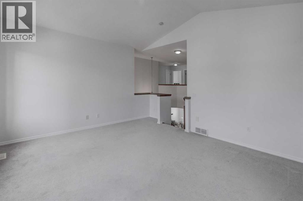 27 Rockyspring Gate NW - photo 18