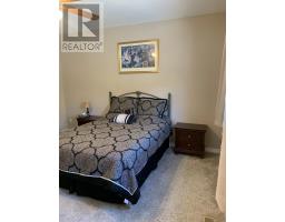 12 Grand Poplar Lane, Wasaga Beach, ON L9Z0C7 Photo 12