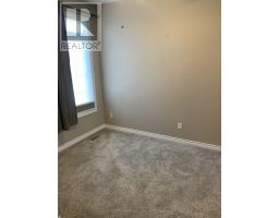 12 Grand Poplar Lane, Wasaga Beach, ON L9Z0C7 Photo 17