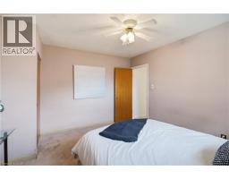 1101 Mohawk Road E, Hamilton, ON L8T2S4 Photo 16