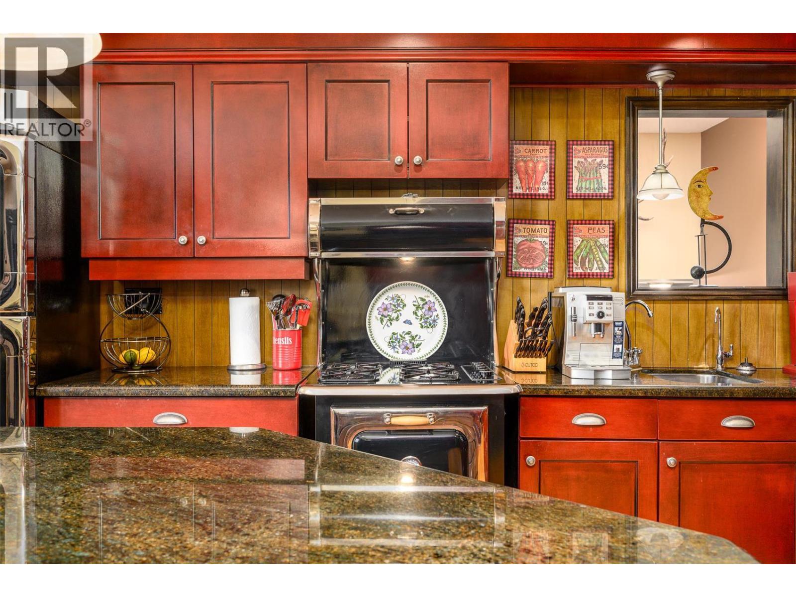 9310 Kalamalka Road - Image 31