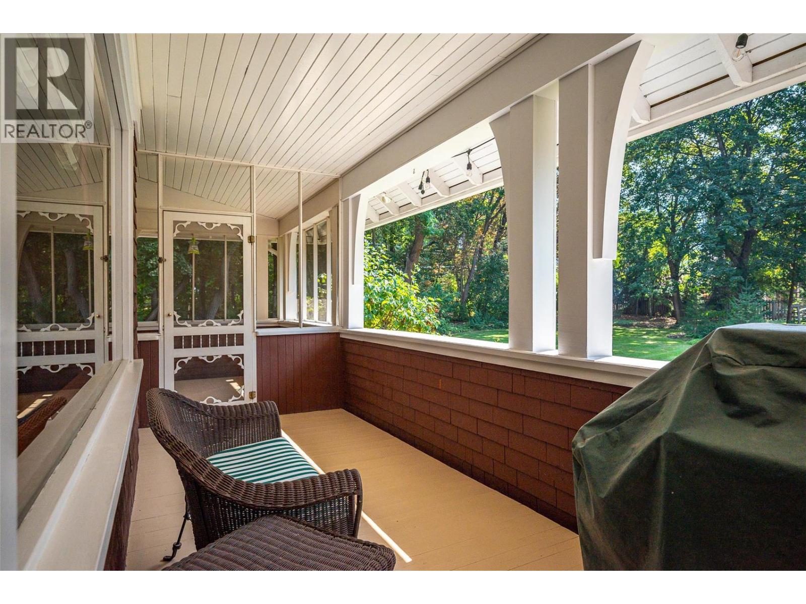 9310 Kalamalka Road - 20