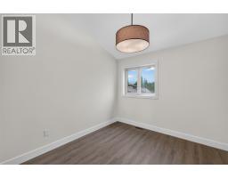 1210 Swansea Crescent, Windermere, BC V0B1J0 Photo 13