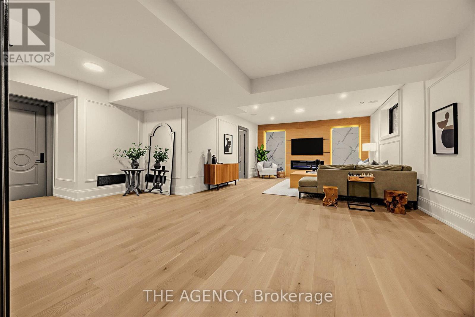 1529 VENETIA DRIVE - Image 36
