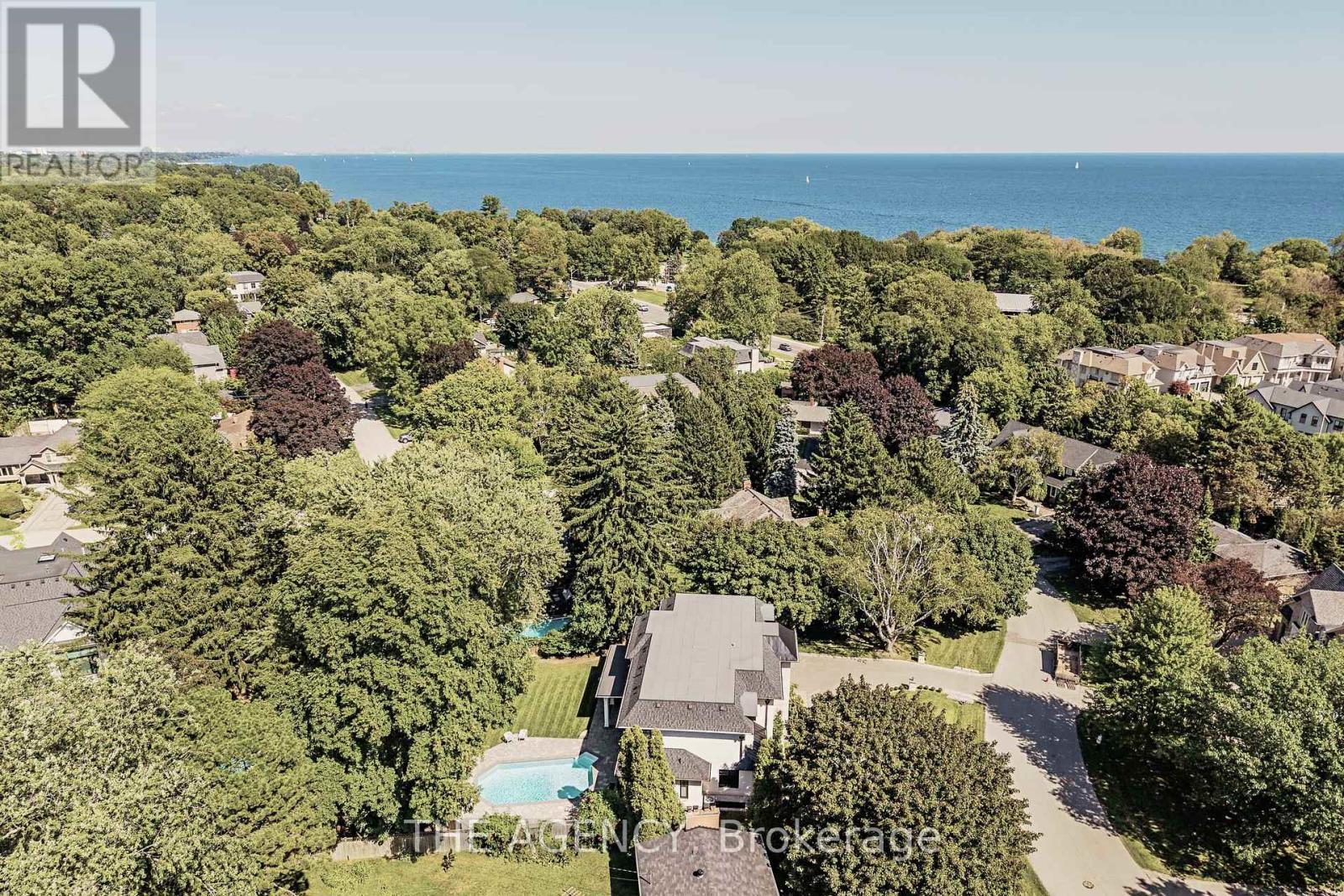 1529 VENETIA DRIVE - Image 49