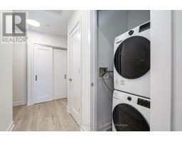 409 - 2946 Dundas Street West Street W, Toronto, ON M6P1Y8 Photo 16