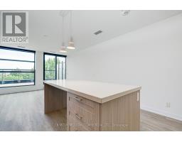 409 - 2946 Dundas Street West Street W, Toronto, ON M6P1Y8 Photo 7