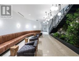 401 - 2946 Dundas Street West Street W, Toronto, ON M6P1Y8 Photo 8