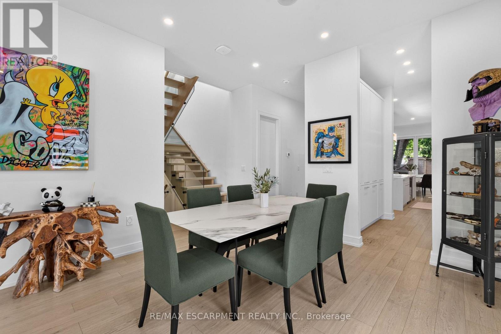 73 ELMA STREET - 10