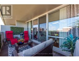 #1906 - 240 Scarlett Road, Toronto, ON M6N4X4 Photo 21