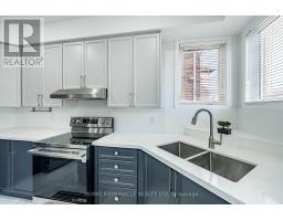 354 Panhellenic Drive, Mississauga, ON L5W0B9 Photo 14
