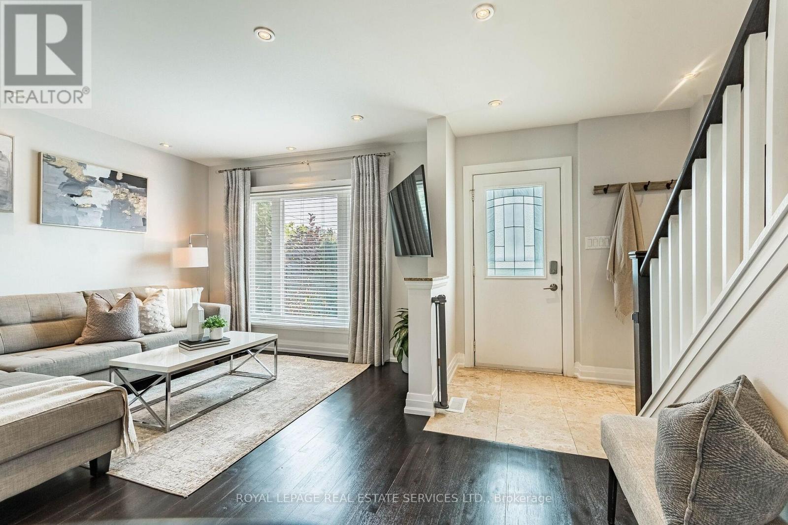 Photo of 1192 FLAGSHIP DRIVE