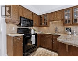 Bathroom - 279 Hickory Circle, Oakville, ON L6H4V3 Photo 18