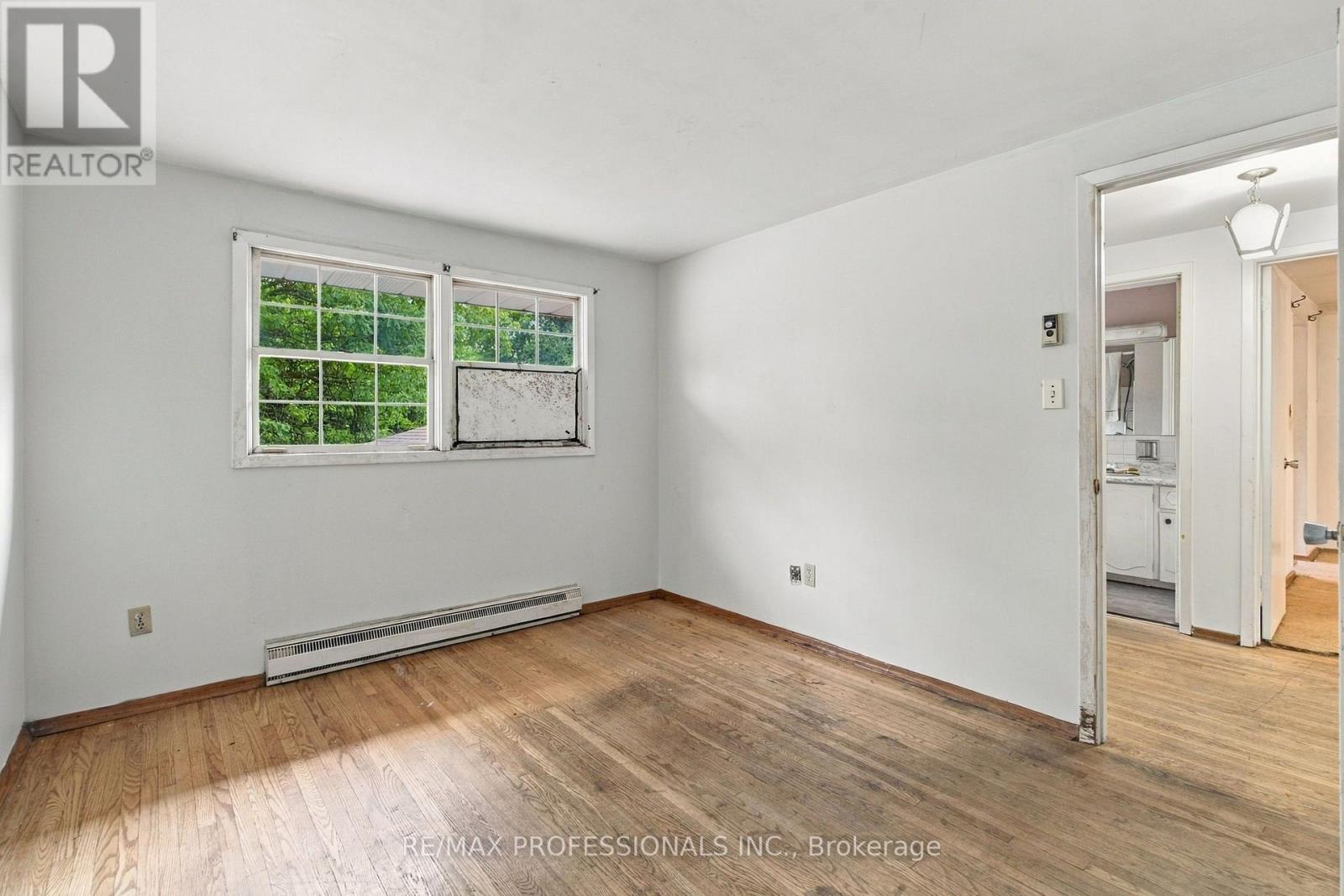 925 RUNNINGBROOK DRIVE - 15