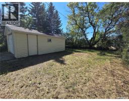 116+120 1st Avenue E, Montmartre, SK S0G3M0 Photo 11