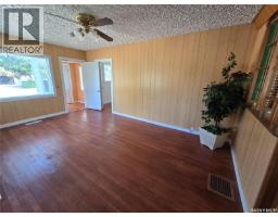 116+120 1st Avenue E, Montmartre, SK S0G3M0 Photo 25